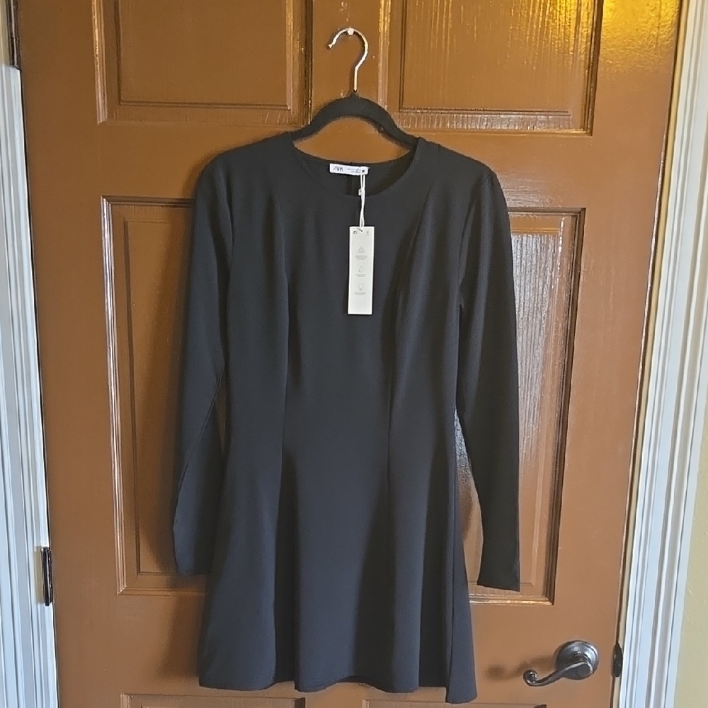 Zara-Black pullover long sleeved A line knit dress Size S NWT.